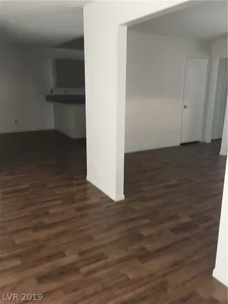 Photo #2: 2148440 Listing 