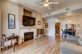 Photo #4: 2148441 Listing 