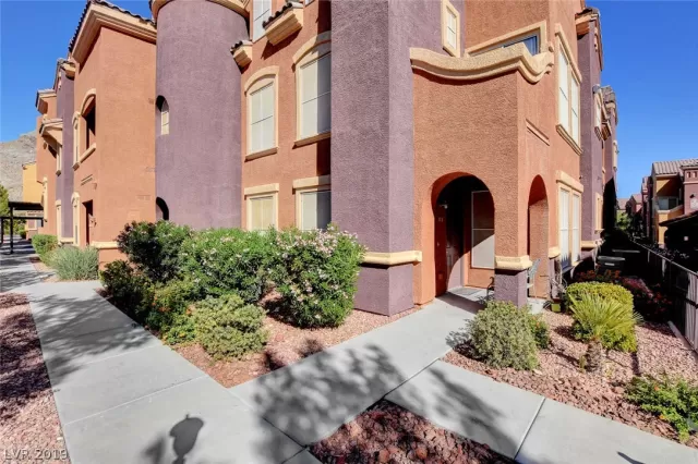MLS: 2148454 Condo For Sale