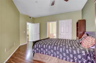 Photo #5: 2148454 Listing 