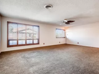 Photo #2: 2148481 Listing 