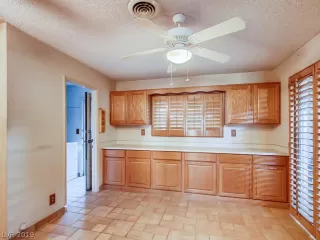 Photo #6: 2148481 Listing 