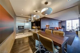 Photo #6: 2148507 Listing 