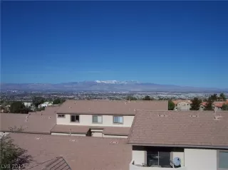Photo #1: 2148529 Listing