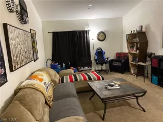 Photo #6: 2148583 Listing 