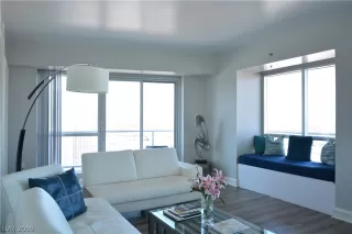 Photo #1: 2148617 Listing