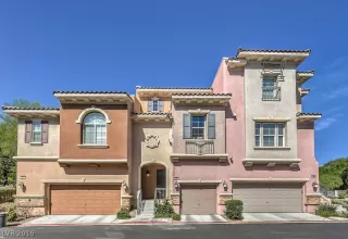 Photo #1: 2148702 Listing