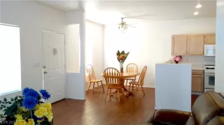 Photo #3: 2148742 Listing 