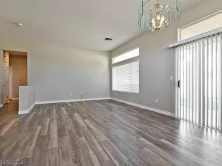 Photo #6: 2148777 Listing