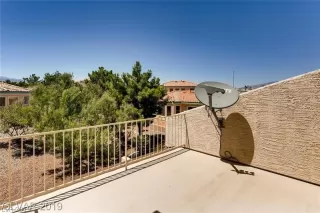 Photo #3: 2148786 Listing 