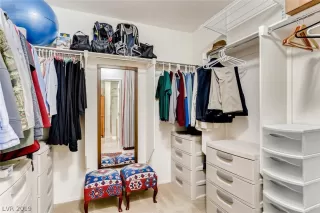 Photo #5: 2148824 Listing