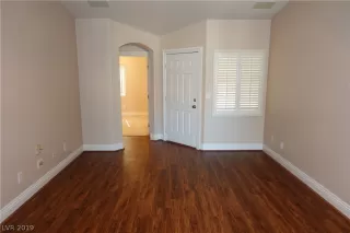 Photo #4: 2148843 Listing 