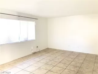 Photo #2: 2148856 Listing 