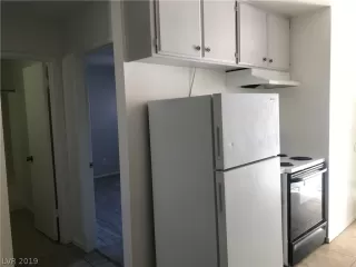 Photo #6: 2148856 Listing 