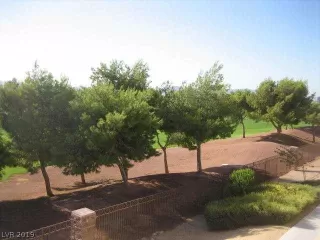 Photo #4: 2148867 Listing 