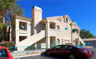 Photo #1: 2148876 Listing