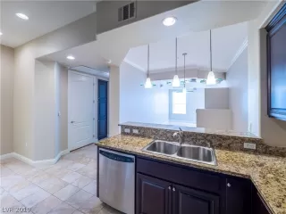 Photo #4: 2148899 Listing 