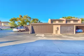 Photo #1: 2148922 Listing 