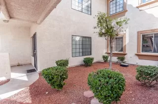 Photo #4: 2148960 Listing 
