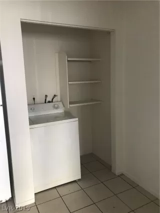 Photo #5: 2148976 Listing 