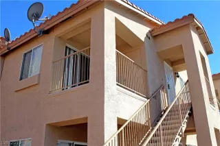 Photo #1: 2148984 Listing 