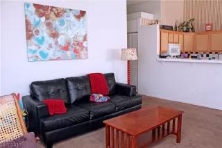 Photo #3: 2148984 Listing 