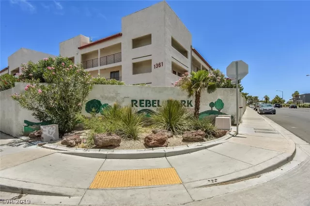 MLS: 2149026 Condo For Sale