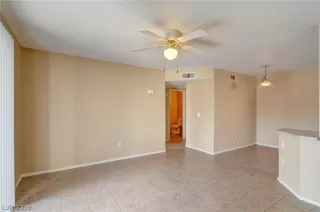 Photo #2: 2149061 Listing 