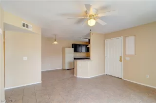 Photo #3: 2149061 Listing 