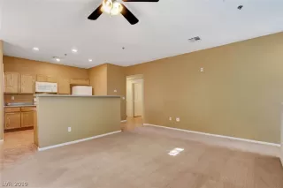 Photo #6: 2149089 Listing