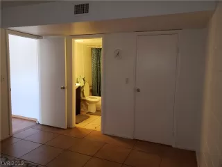 Photo #6: 2149114 Listing 