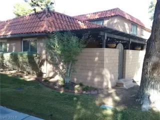 Photo #2: 2149128 Listing