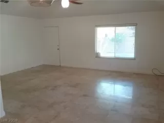 Photo #6: 2149128 Listing