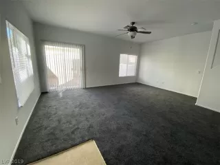 Photo #2: 2149142 Listing