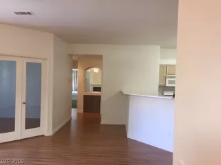 Photo #6: 2149162 Listing