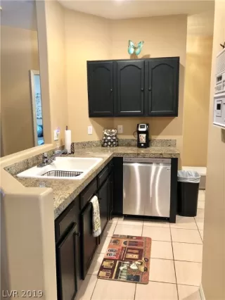 Photo #3: 2149283 Listing 