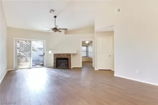 Photo #3: 2149349 Listing 