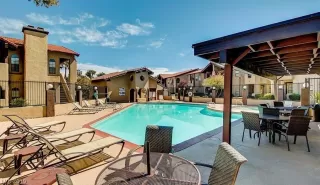 Photo #2: 2149385 Listing 