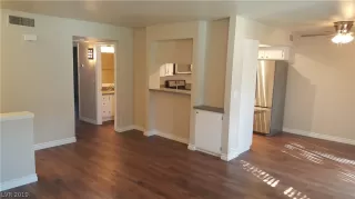 Photo #3: 2149385 Listing 