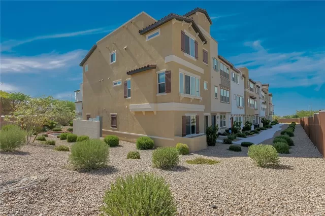 MLS: 2149446 Condo For Sale