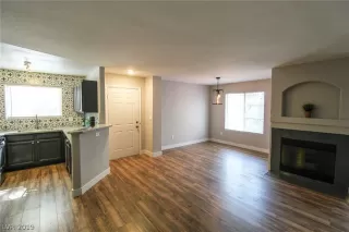 Photo #1: 2149447 Listing