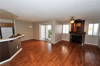 Photo #2: 2149497 Listing 