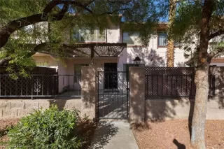 Photo #1: 2149555 Listing 