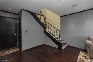 Photo #6: 2149555 Listing 