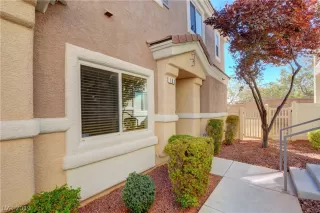 Photo #2: 2149610 Listing 