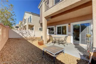 Photo #5: 2149610 Listing 