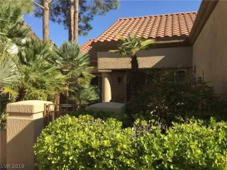 Photo #2: 2149622 Listing 
