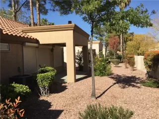 Photo #5: 2149622 Listing 