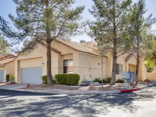 Photo #1: 2149649 Listing 