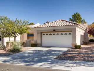 Photo #1: 2149745 Listing